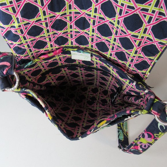 Vera Bradley Crossbody/Shoulder Bag Retired Pattern Ribbons - Picture 6 of 10